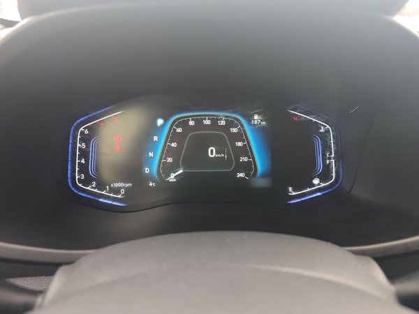 Hyundai ix35 2021, 53300 км, за 12763 USD - фото 11