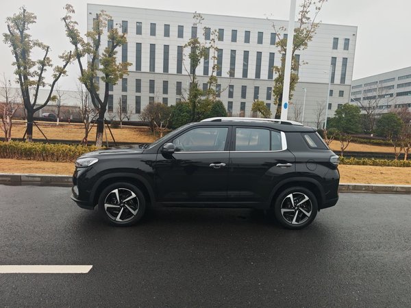 Hyundai ix35 2021, 53300 км, за 12763 USD