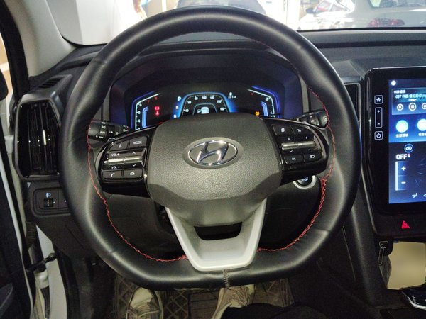 Hyundai ix35 2021, 29600 км, за 12316 USD - фото 12