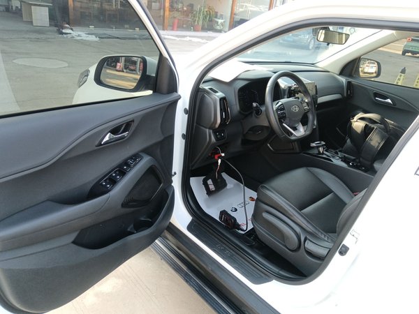 Hyundai ix35 2021, 55200 км, за 13253 USD - фото 21