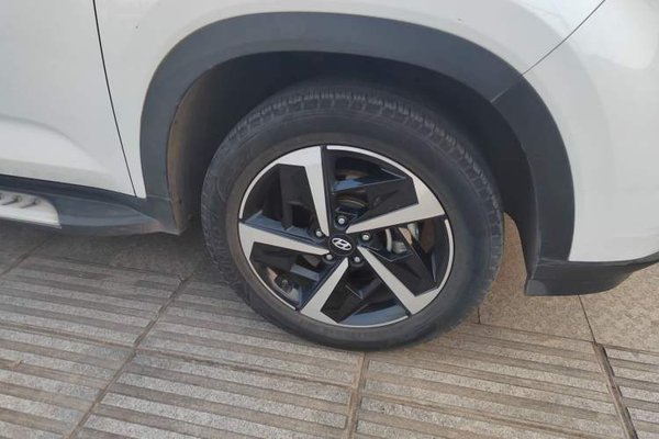 Hyundai ix35 2021, 81400 км, за 13139 USD - фото 8