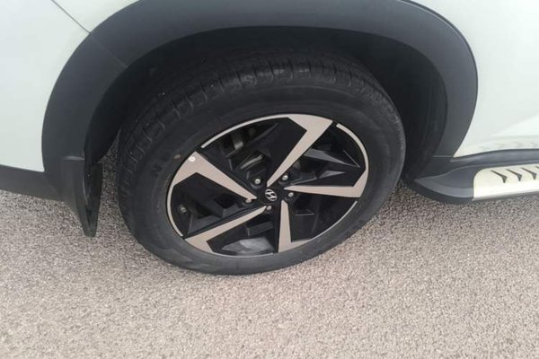 Hyundai ix35 2021, 49300 км, за 11259 USD - фото 11