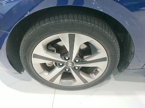 Hyundai Lafesta 2019, 41800 км, за 9548 USD - фото 8