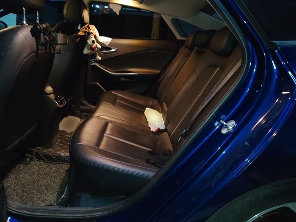 Hyundai Lafesta 2019, 47600 км, за 8333 USD - фото 18