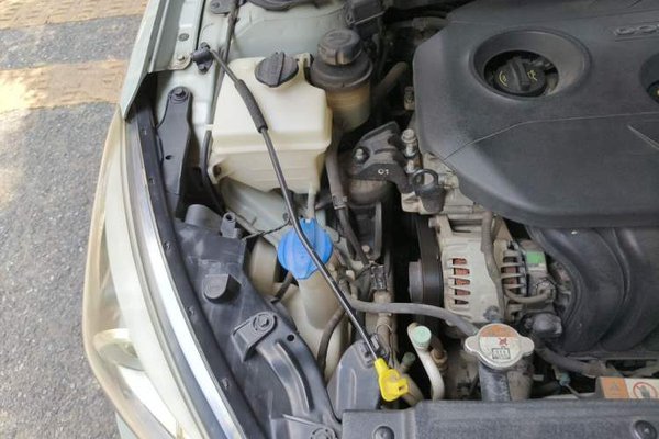 Hyundai Mistra 2014, 79900 км, за 5591 USD - фото 23