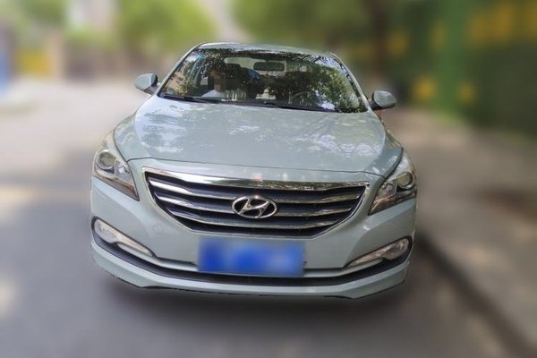 Hyundai Mistra 2014, 79900 км, за 5591 USD