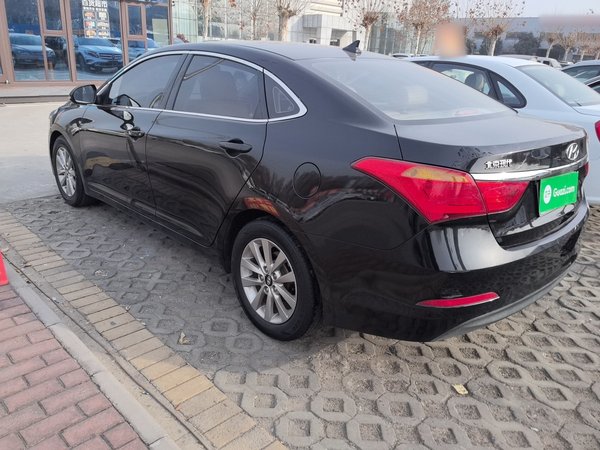 Hyundai Mistra 2014, 97400 км, за 4258 USD