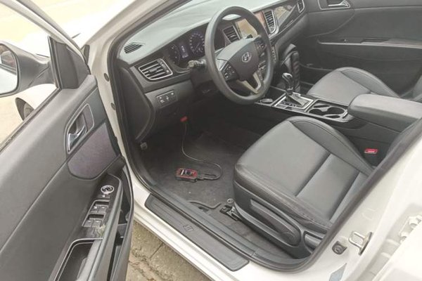 Hyundai Mistra 2014, 138600 км, за 6647 USD - фото 19