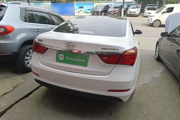 Hyundai Mistra 2014, 138600 км, за 6647 USD