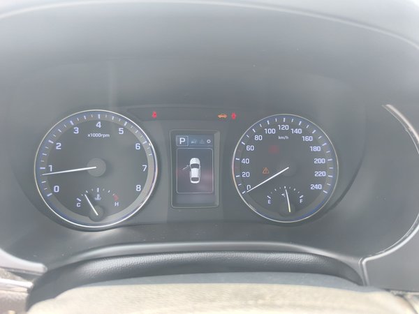 Hyundai Mistra 2016, 106800 км, за 6251 USD