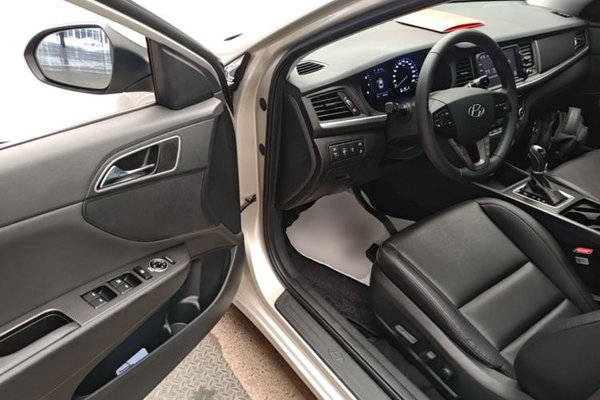 Hyundai Mistra 2017, 39500 км, за 9099 USD