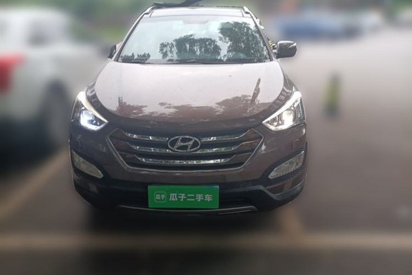 Hyundai Santa Fe 2013, 123700 км, за 6391 USD