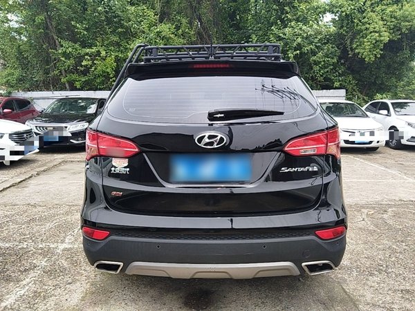 Hyundai Santa Fe 2013, 166000 км, за 5895 USD