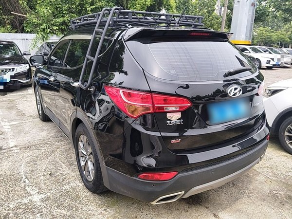 Hyundai Santa Fe 2013, 166000 км, за 5895 USD