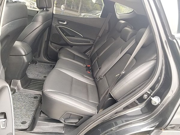Hyundai Santa Fe 2013, 166000 км, за 5895 USD - фото 20