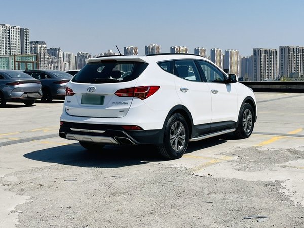 Hyundai Santa Fe 2013, 155600 км, за 5847 USD - фото 6