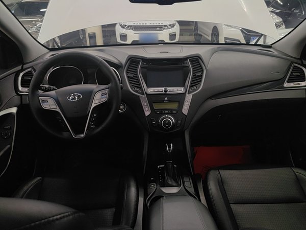 Hyundai Santa Fe 2013, 155600 км, за 5847 USD - фото 13