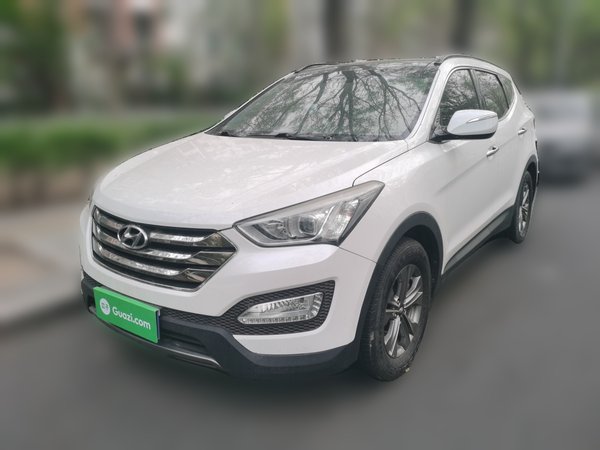 Hyundai Santa Fe 2013, 63800 км, за 7934 USD