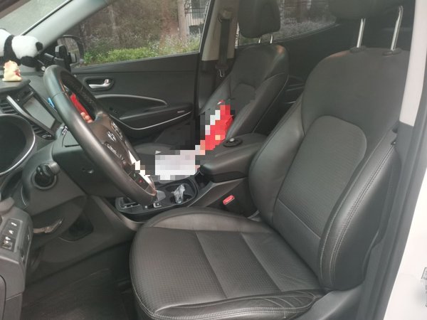 Hyundai Santa Fe 2013, 63800 км, за 7934 USD - фото 9