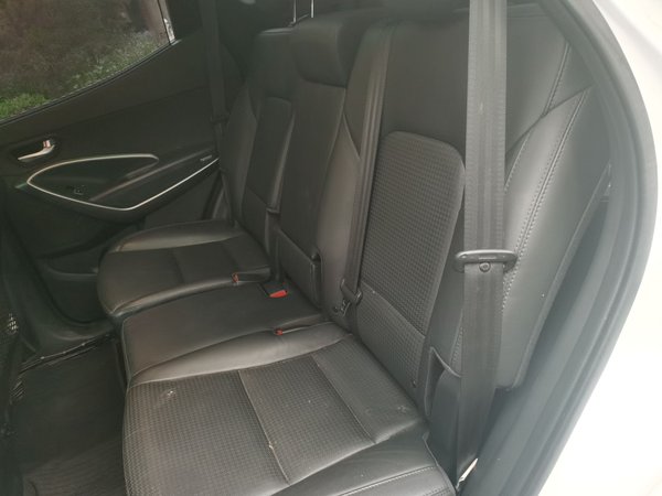 Hyundai Santa Fe 2013, 63800 км, за 7934 USD - фото 8