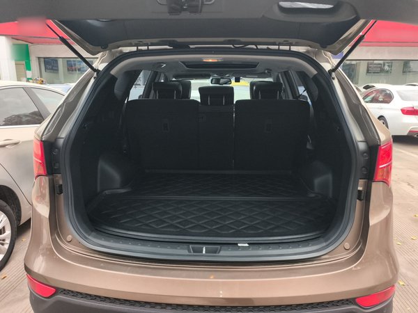 Hyundai Santa Fe 2013, 148900 км, за 6656 USD - фото 18