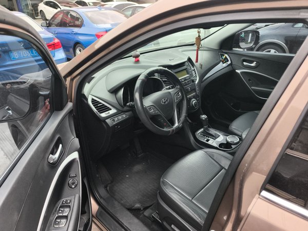 Hyundai Santa Fe 2013, 148900 км, за 6656 USD - фото 21