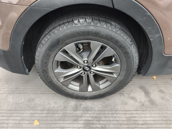 Hyundai Santa Fe 2013, 148900 км, за 6656 USD - фото 10