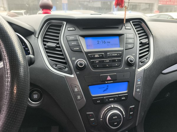 Hyundai Santa Fe 2013, 148900 км, за 6656 USD - фото 14