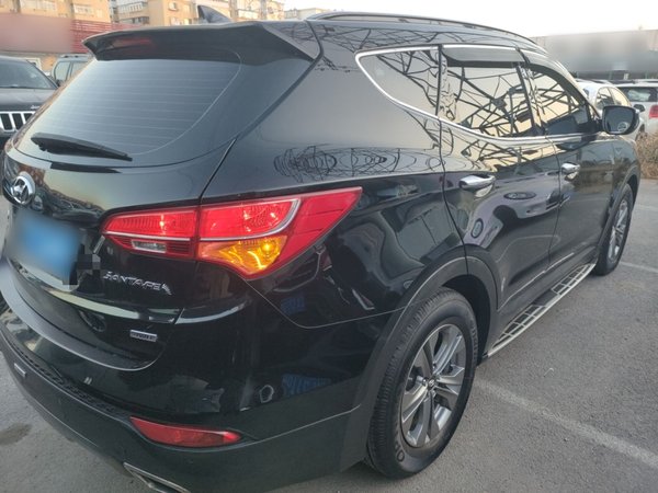 Hyundai Santa Fe 2015, 180700 км, за 6771 USD - фото 6