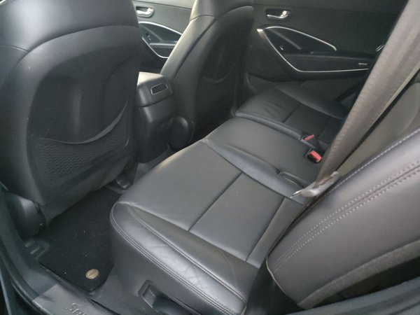 Hyundai Santa Fe 2015, 180700 км, за 6771 USD - фото 20