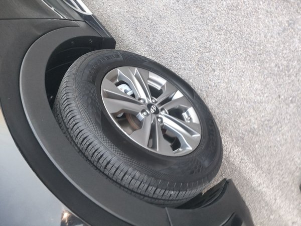 Hyundai Santa Fe 2015, 180700 км, за 6771 USD - фото 8