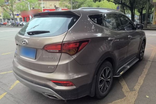 Hyundai Santa Fe 2017, 174300 км, за 9776 USD - фото 6