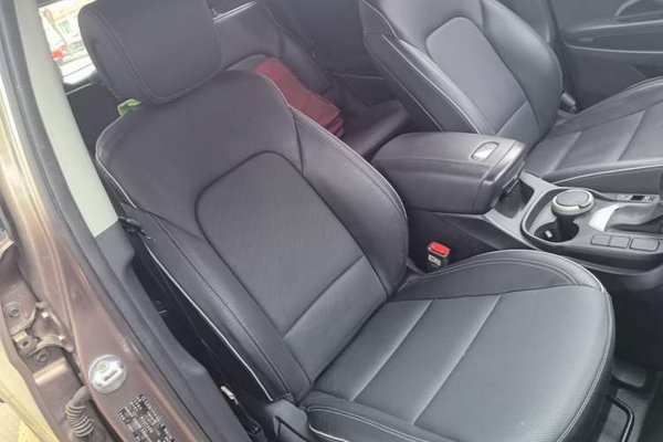 Hyundai Santa Fe 2017, 174300 км, за 9776 USD - фото 23