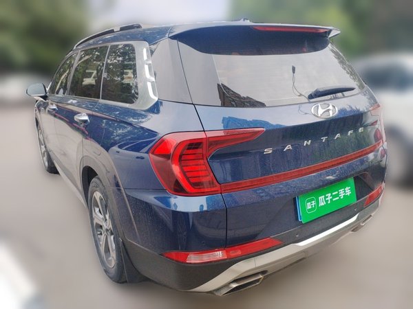 Hyundai Santa Fe 2019, 107800 км, за 10054 USD