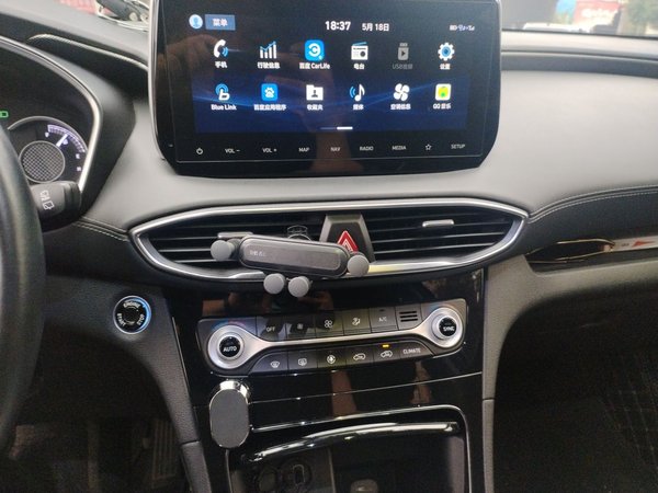 Hyundai Santa Fe 2019, 107800 км, за 10054 USD - фото 14