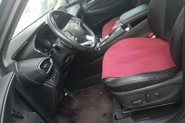 Hyundai Santa Fe 2019, 43099 км, за 14389 USD - фото 16