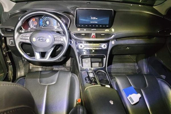 Hyundai Santa Fe 2020, 50000 км, за 12160 USD - фото 10