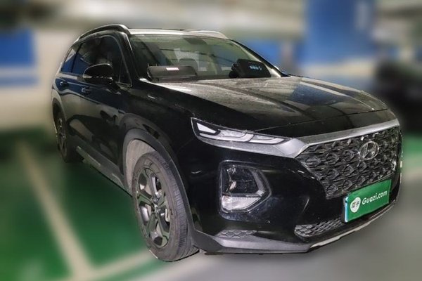 Hyundai Santa Fe 2020, 50000 км, за 12160 USD