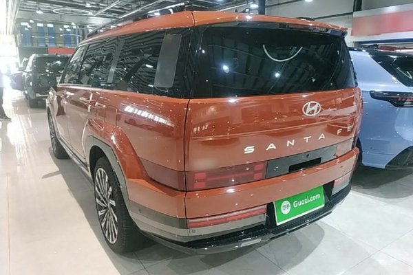 Hyundai Santa Fe 2024, 2100 км, за 32628 USD - фото 11