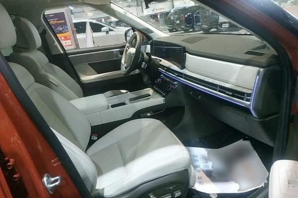 Hyundai Santa Fe 2024, 2100 км, за 32628 USD - фото 26