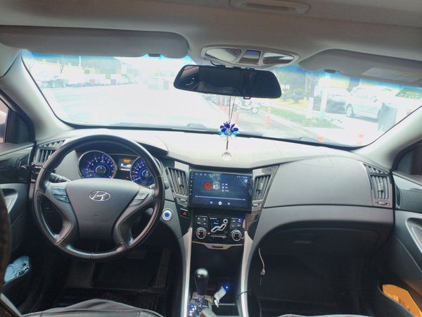 Hyundai Sonata 2014, 151600 км, за 4893 USD - фото 10