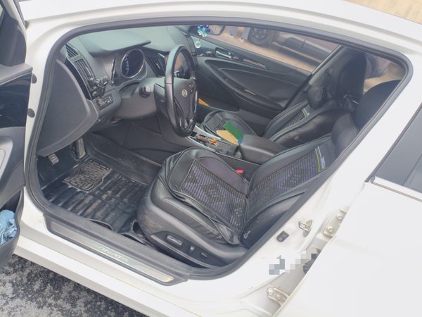 Hyundai Sonata 2014, 151600 км, за 4893 USD - фото 16