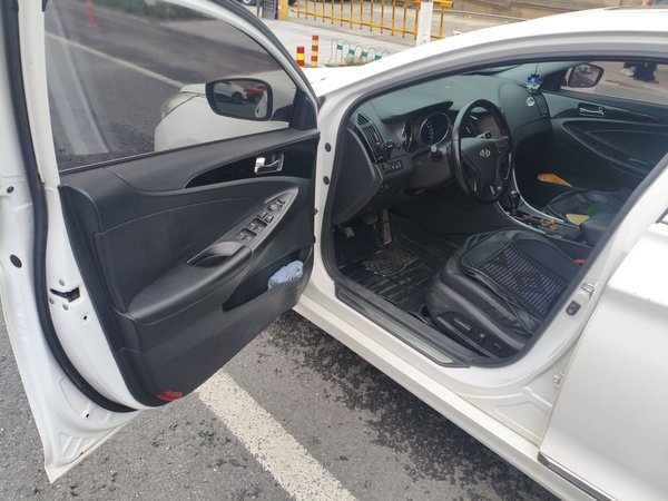 Hyundai Sonata 2014, 151600 км, за 4893 USD - фото 17