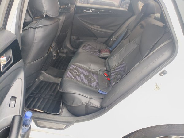 Hyundai Sonata 2014, 151600 км, за 4893 USD - фото 18