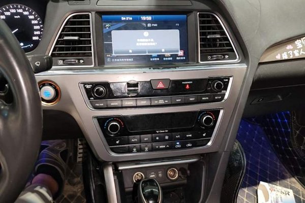 Hyundai Sonata 2015, 101600 км, за 6334 USD