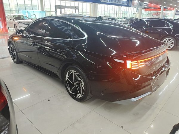 Hyundai Sonata 2024, 44400 км, за 16409 USD