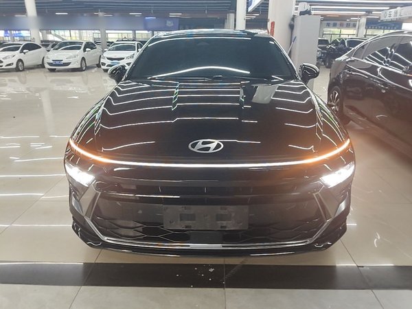 Hyundai Sonata 2024, 44400 км, за 16409 USD