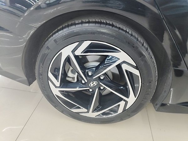 Hyundai Sonata 2024, 44400 км, за 16409 USD - фото 10