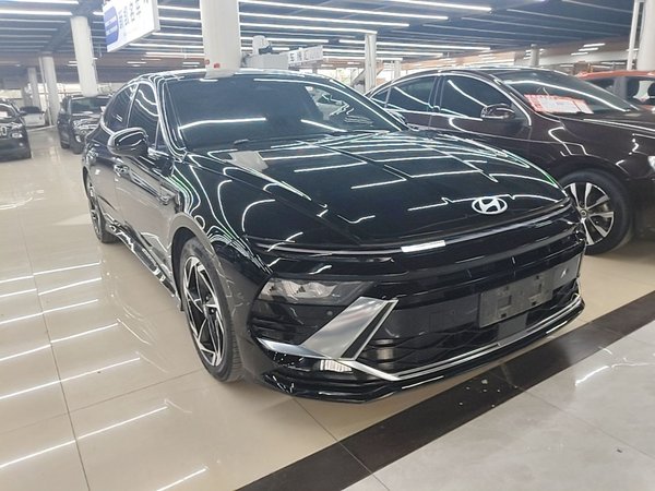 Hyundai Sonata 2024, 44400 км, за 16409 USD