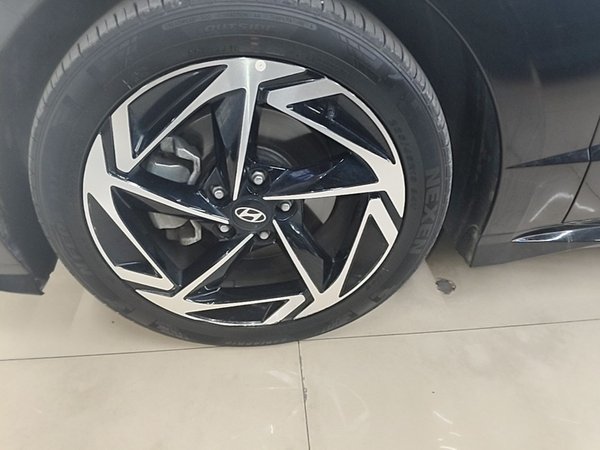 Hyundai Sonata 2024, 44400 км, за 16409 USD - фото 8